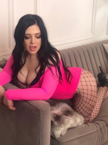 Эсмеральда 18 плюс